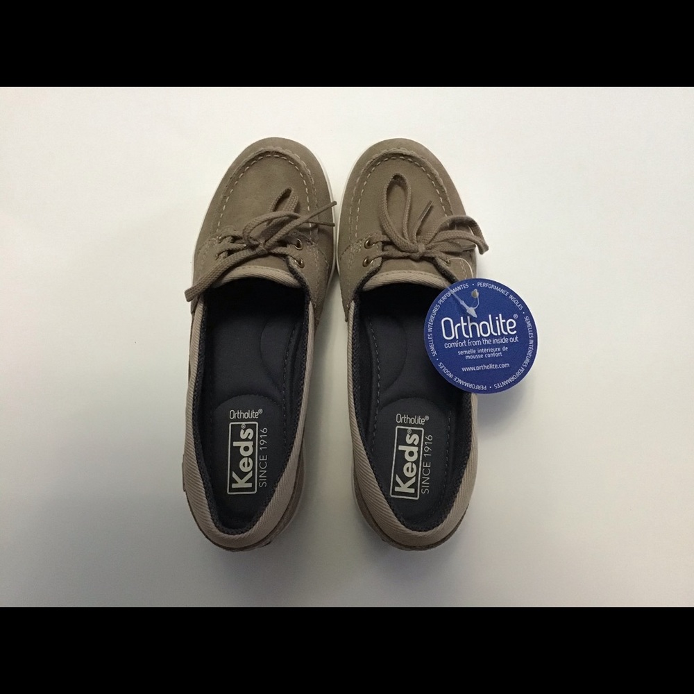 Brand new Keds light brown sneakers